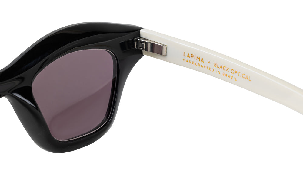 TESSA PETIT x Black Optical